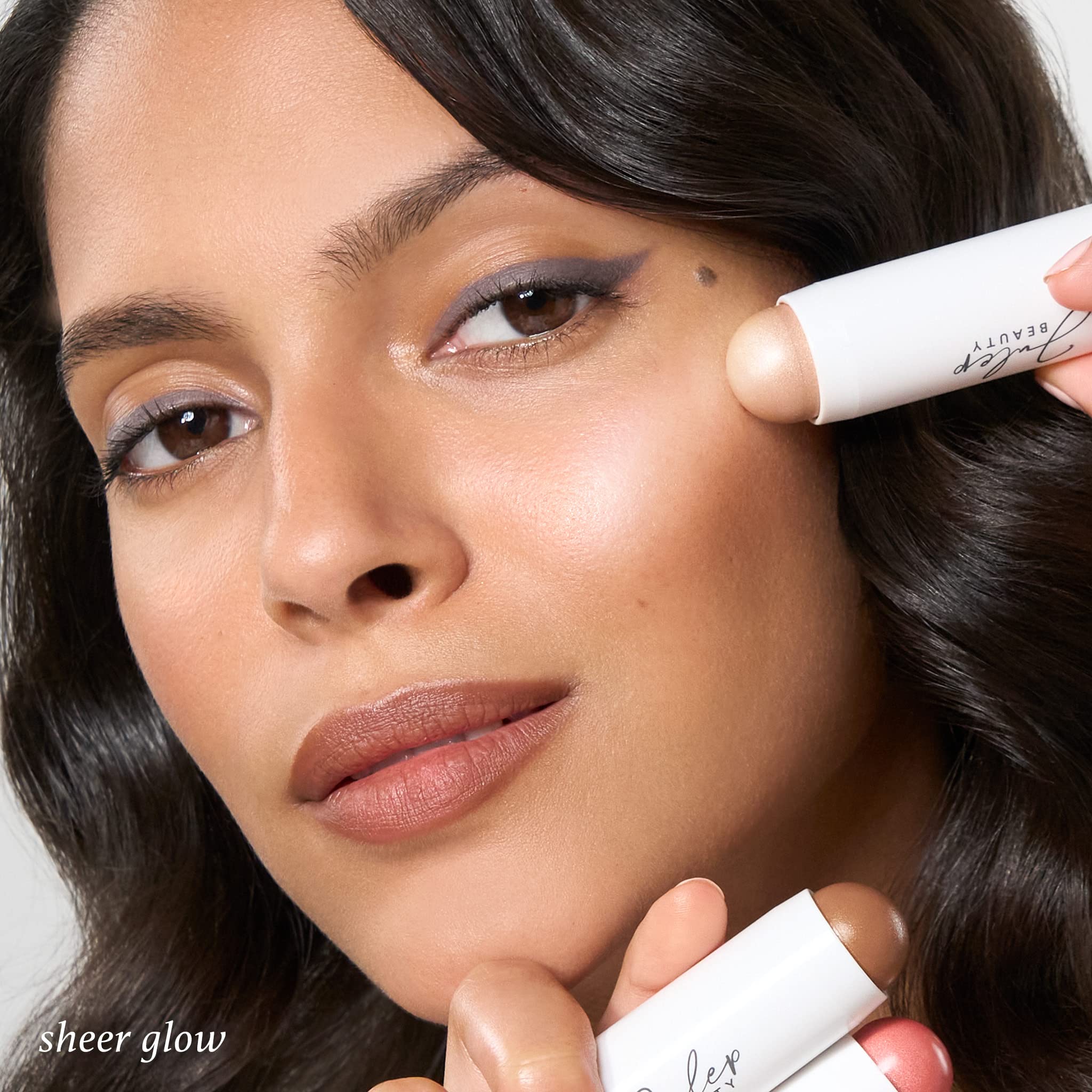 259-julep-skip-the-brush-cream-to-powder-blush-stick-rose-gold-blendable-and-buildable-color-2-in-1-blush-and-lip-makeup-stick-08-sheer-glow-highlighter-08-sheer-glow-highlighter-x-variation-1.jpg